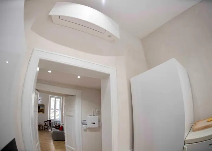 Casaleone Holiday home Rome